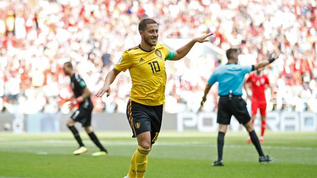 Bélgica goleia a Tunísia e fica perto da vaga nas oitavas da Copa