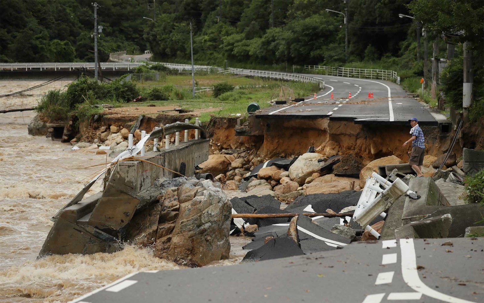 Fortes chuvas deixam mais de 30 mortos no Japão e províncias em alerta máximo