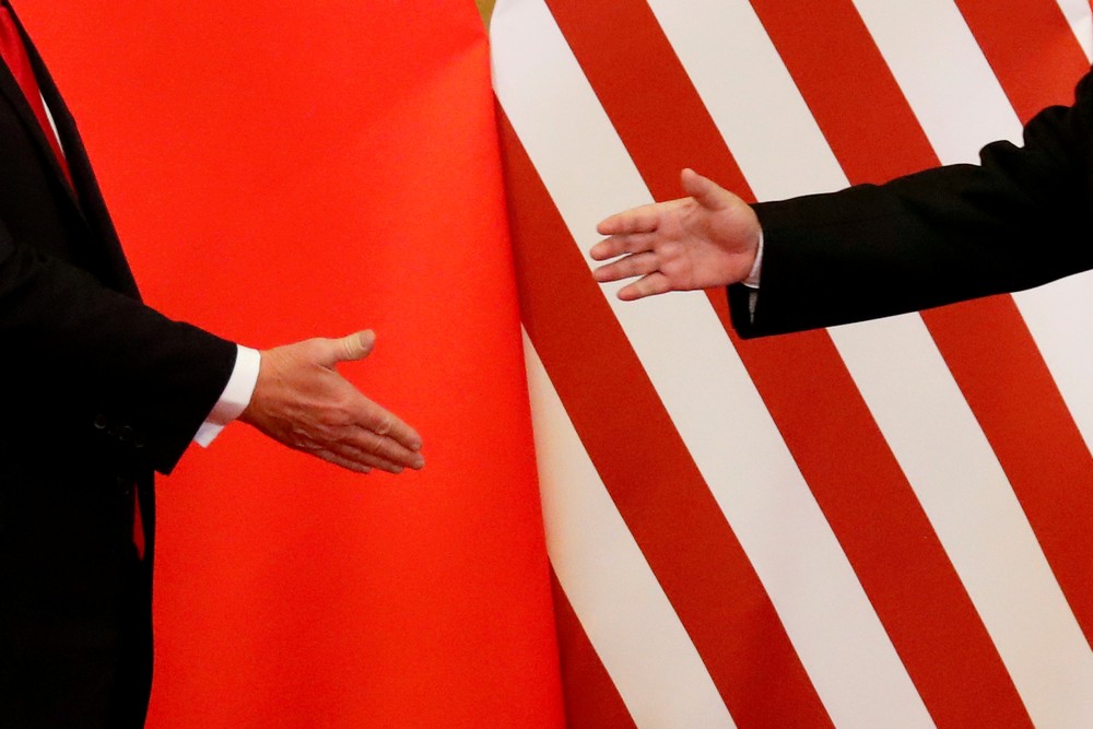 Entram em vigor sobretaxas dos EUA sobre US$ 16 bilhões em produtos chineses
