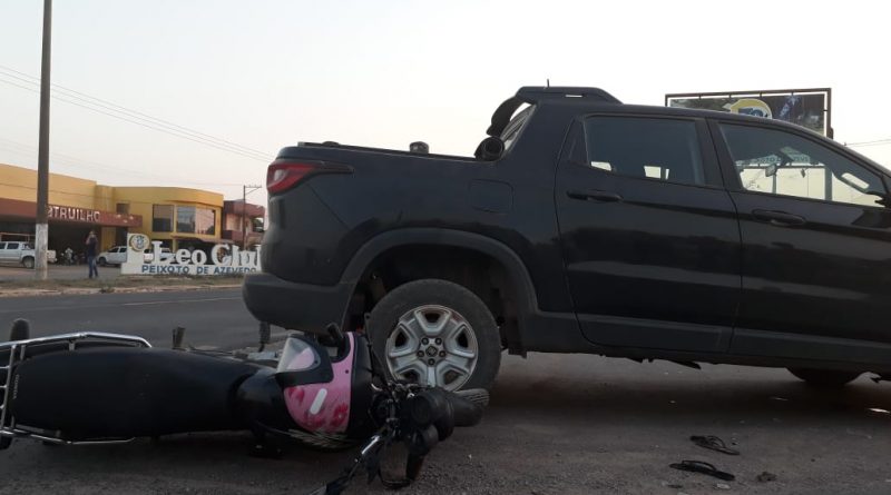 Acidente entre motocicleta e carro é registrado em Peixoto de Azevedo