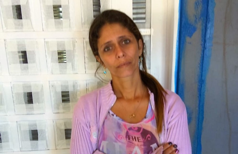 Mulher com 11 passagens por furto e mandado de prisão em aberto é presa na fronteira ao tentar fugir para Bolívia