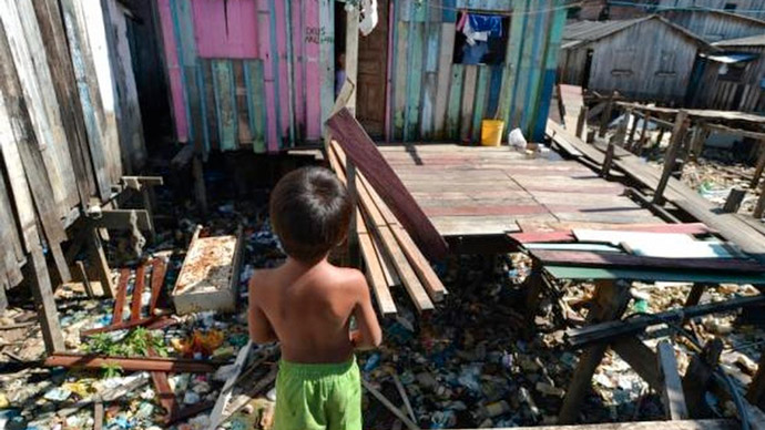 Pobreza extrema cresce em 25 estados brasileiros, aponta estudo