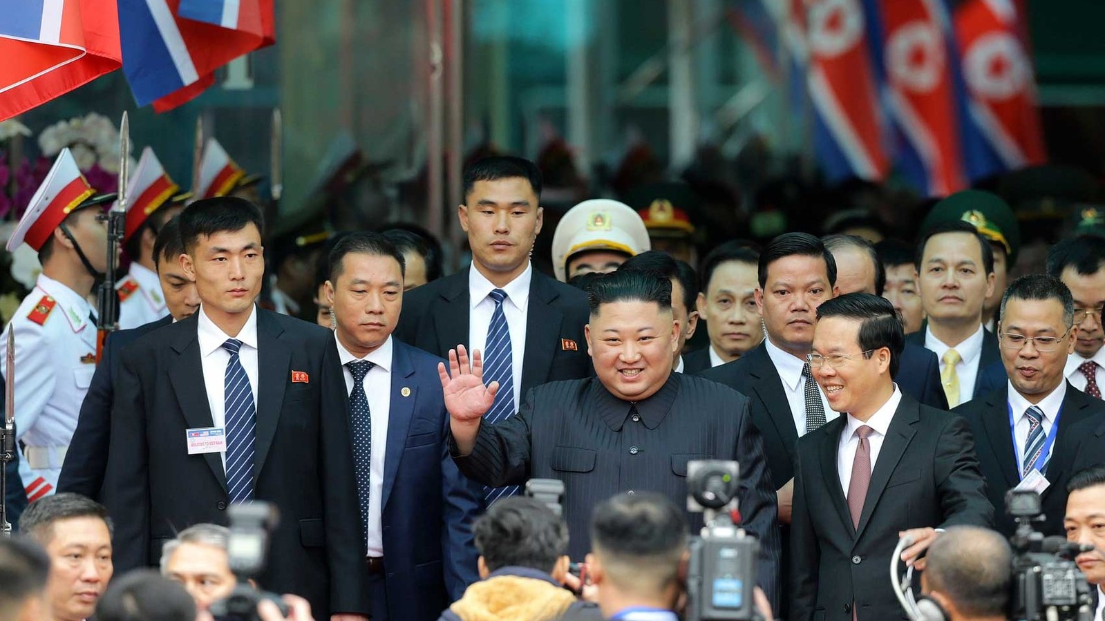 Kim Jong-un chega ao Vietnã para segunda cúpula com Trump