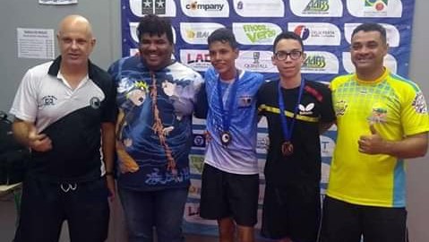 Peixotenses ganham medalhas na Taça Mato Grosso de Tênis de Mesa em Cuiabá