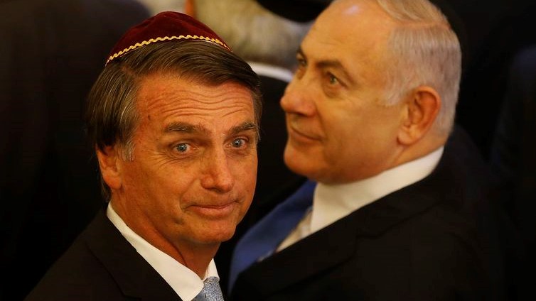 Bolsonaro embarca para Israel e busca acordos em áreas estratégicas