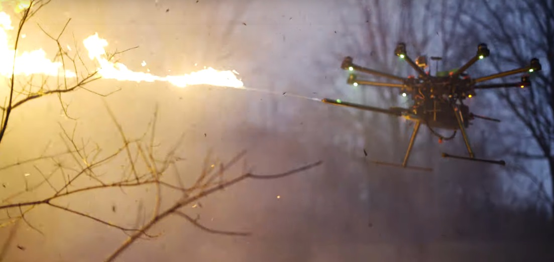 Você pode comprar um drone equipado com lança-chamas