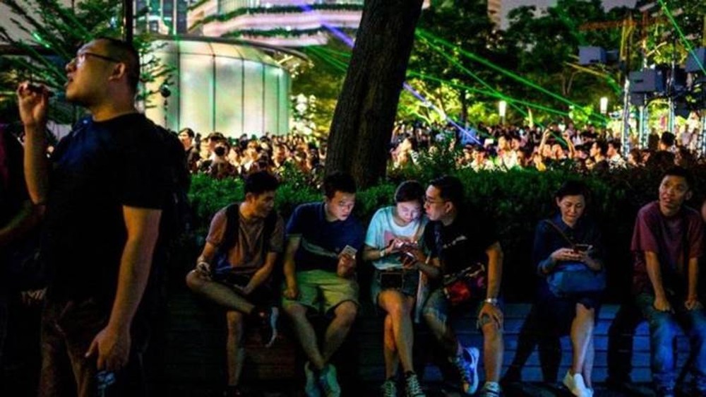 Como manifestantes de Hong Kong usam Tinder, Uber e Pokémon Go para organizar protestos e fugir da polícia