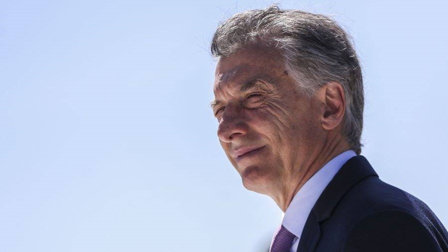 Macri anuncia medidas econômicas para dar alívio aos argentinos