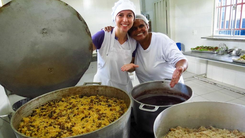 Seduc repassa R$ 40 milhões às escolas estaduais para alimentação dos alunos