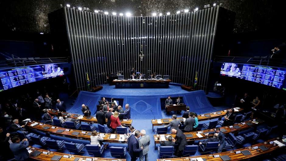 Senado conclui votação da PEC paralela da Previdência