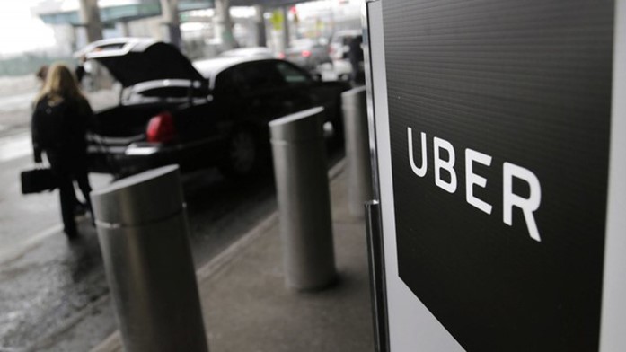 Há vínculo empregatício entre Uber e motorista, decide corte francesa