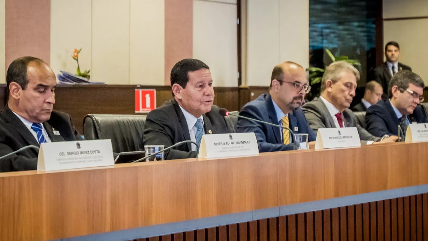 Governador pede a Mourão retorno de governadores ao Conselho da Amazônia Legal