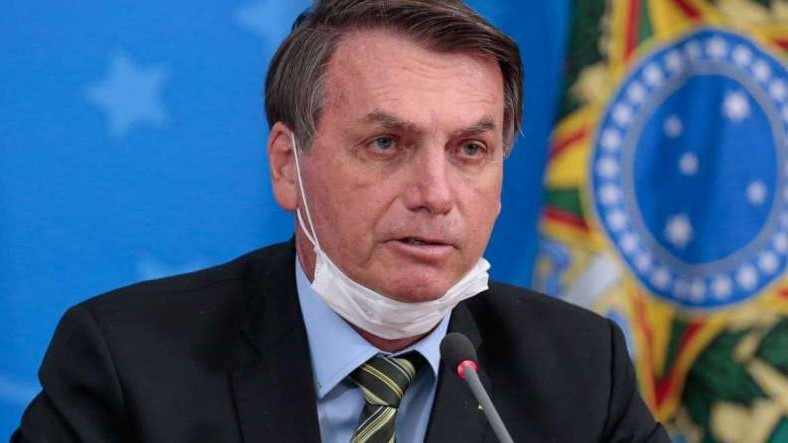 Coronavírus: Bolsonaro edita MP que permite suspensão de contrato de trabalho por 4 meses