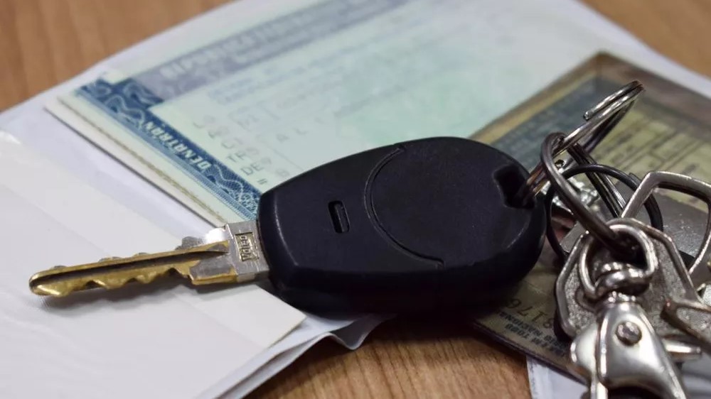Governo adia pagamento do IPVA de veículos com finais de placa 4, 5, 6 e 7 para maio e junho