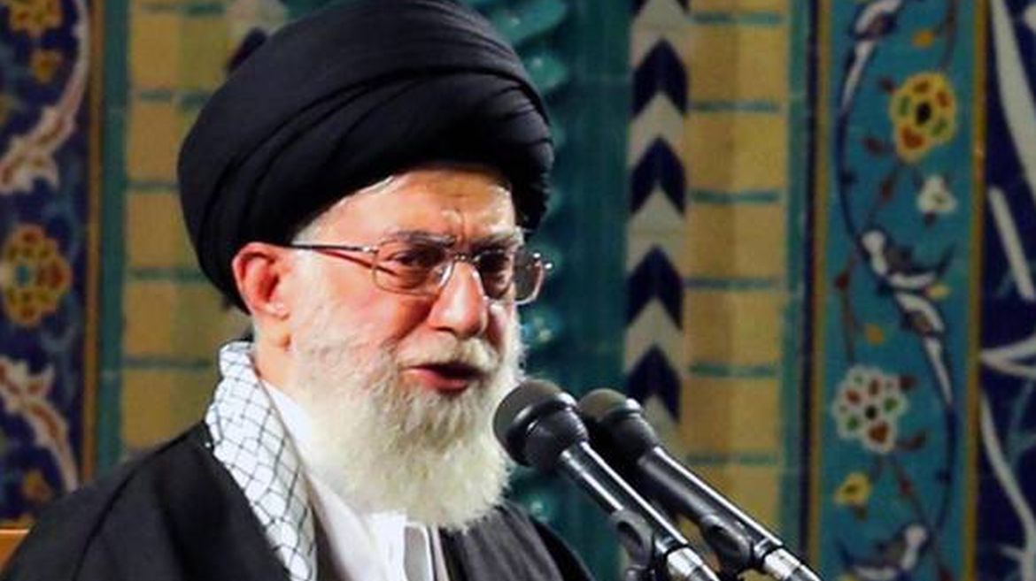 Líder supremo do Irã diz que EUA serão expulsos do Iraque e da Síria