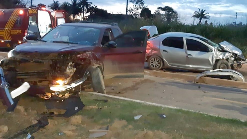Colisão entre carro e caminhonete em Guarantã do Norte deixa 6 pessoas feridas