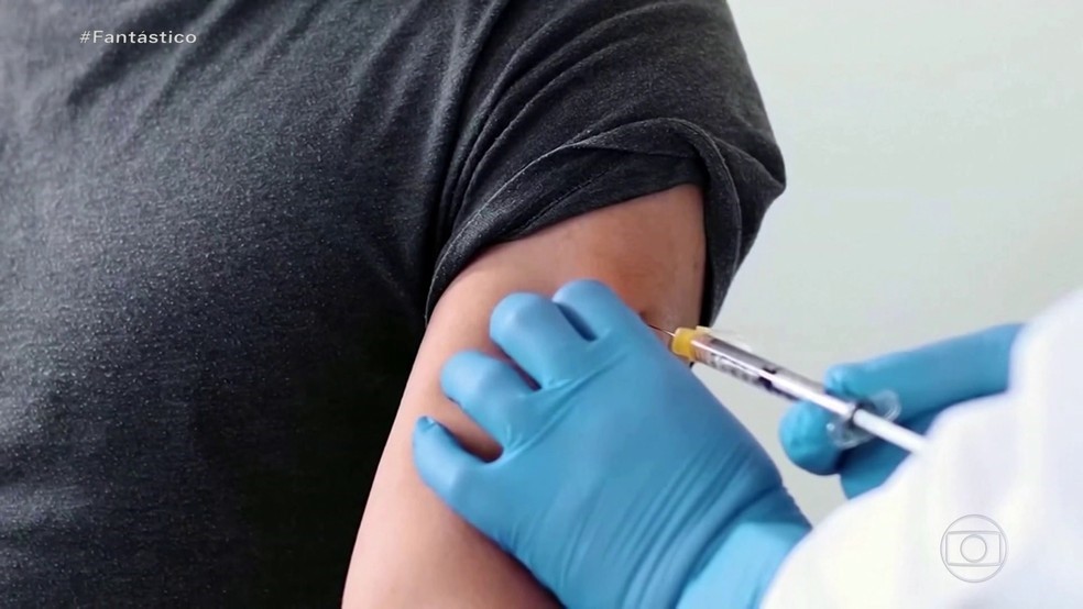Governo de MT pretende começar a vacinar a população contra Covid-19 em fevereiro de 2021