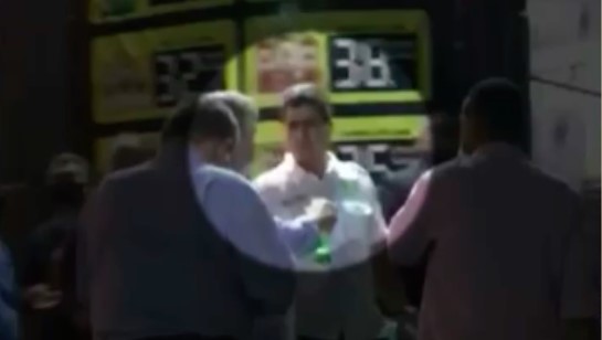 Prefeito de Cuiabá é filmado tomando cerveja e descumprindo decreto estadual