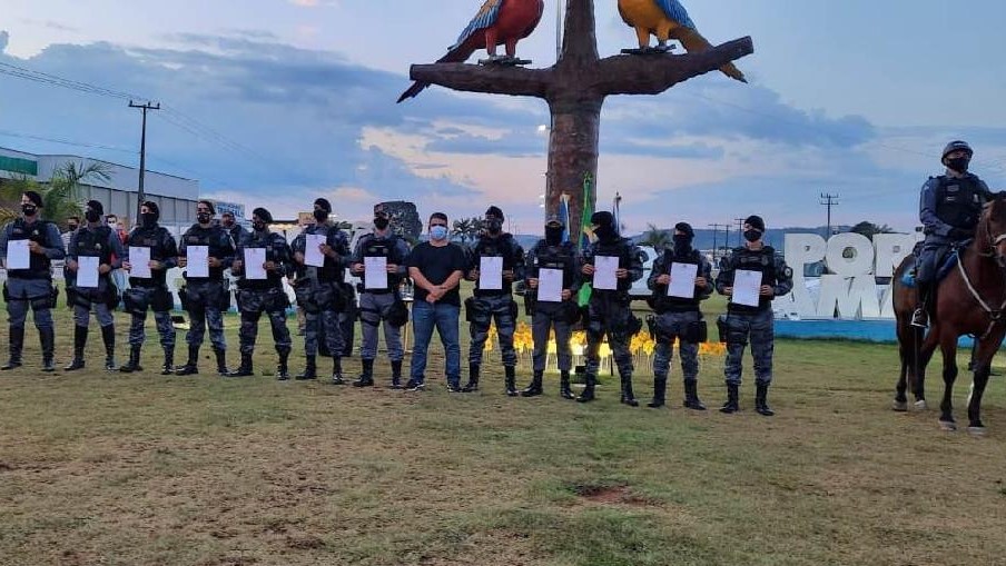Policiais militares são homenageados por repressão ao tráfico em Guarantã do Norte
