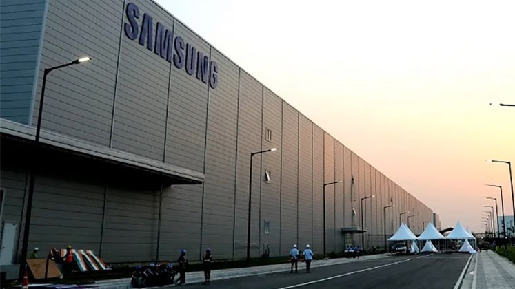 Samsung constrói fábrica na Índia em 6 meses para sair da China