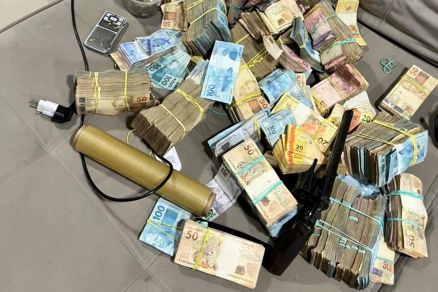 Contador é preso suspeito de ajudar facção a lavar dinheiro