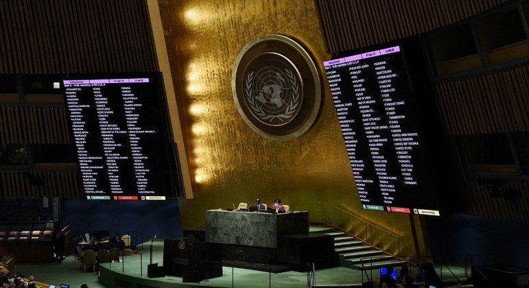 Assembleia-geral da ONU suspende Rússia do Conselho de Direitos Humanos