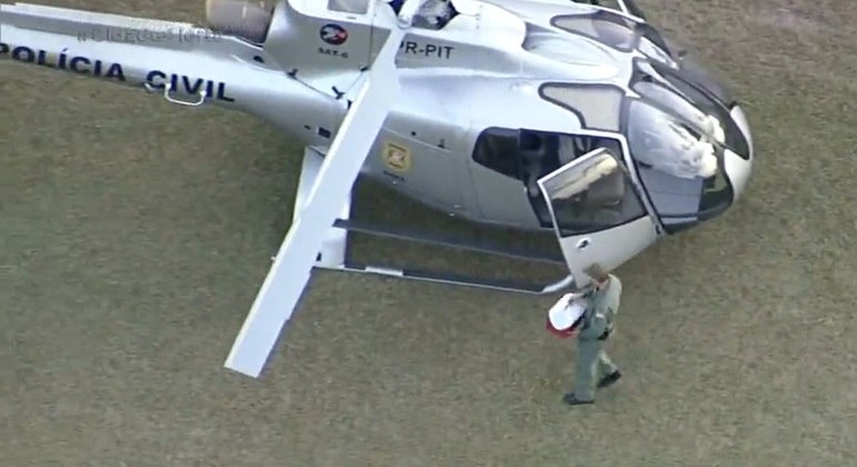 Helicóptero que pertencia ao traficante André do Rap leva coração para transplante em SP
