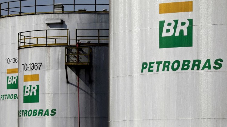 Petrobras aumenta preço de venda médio da gasolina em 7,5% para as distribuidoras