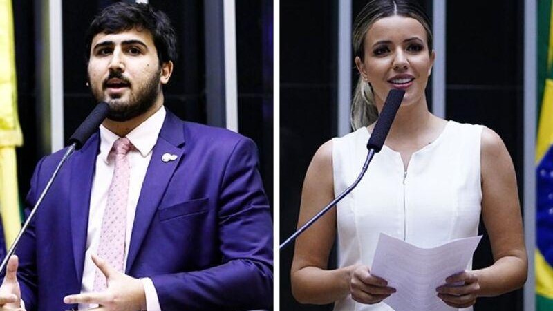 Emanuelzinho e Flavinha votam a favor de prender quem discriminar políticos corruptos