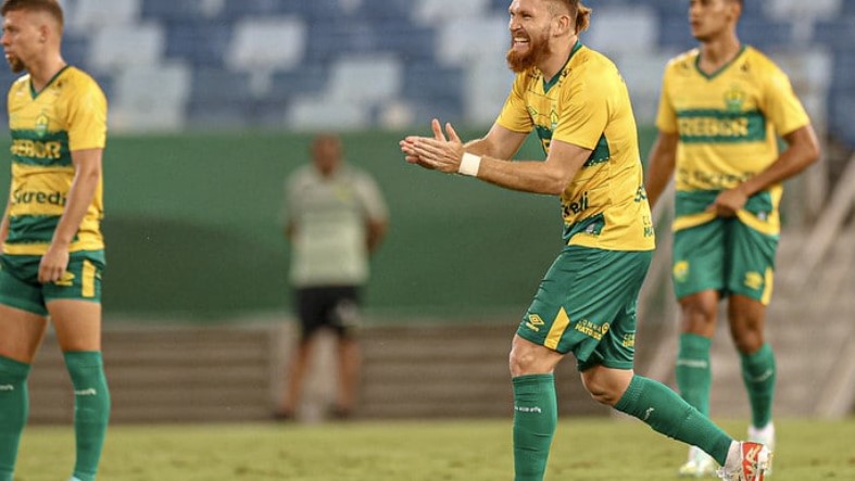 Cuiabá goleia, despacha Porto Velho e avança na Copa Verde
