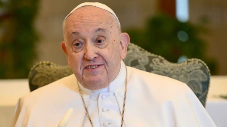 Vaticano denuncia mudança de gênero e aborto e classifica ações como ‘ameaça à dignidade humana’